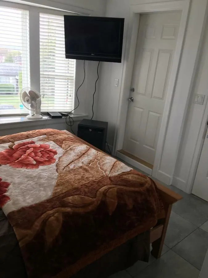 White House Bed And Breakfast Vancouver 2*,  Kanada