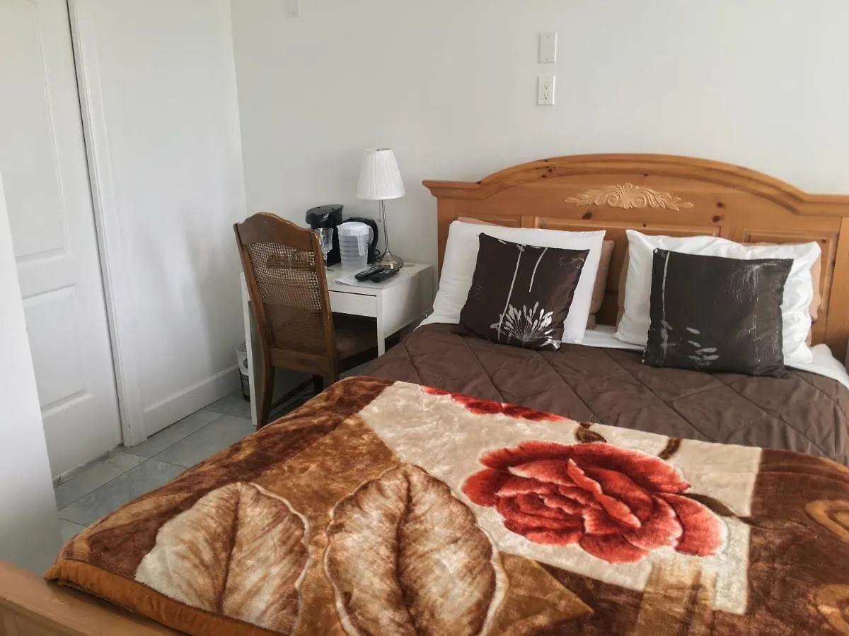 Bed & Breakfast White House Bed And Breakfast Vancouver