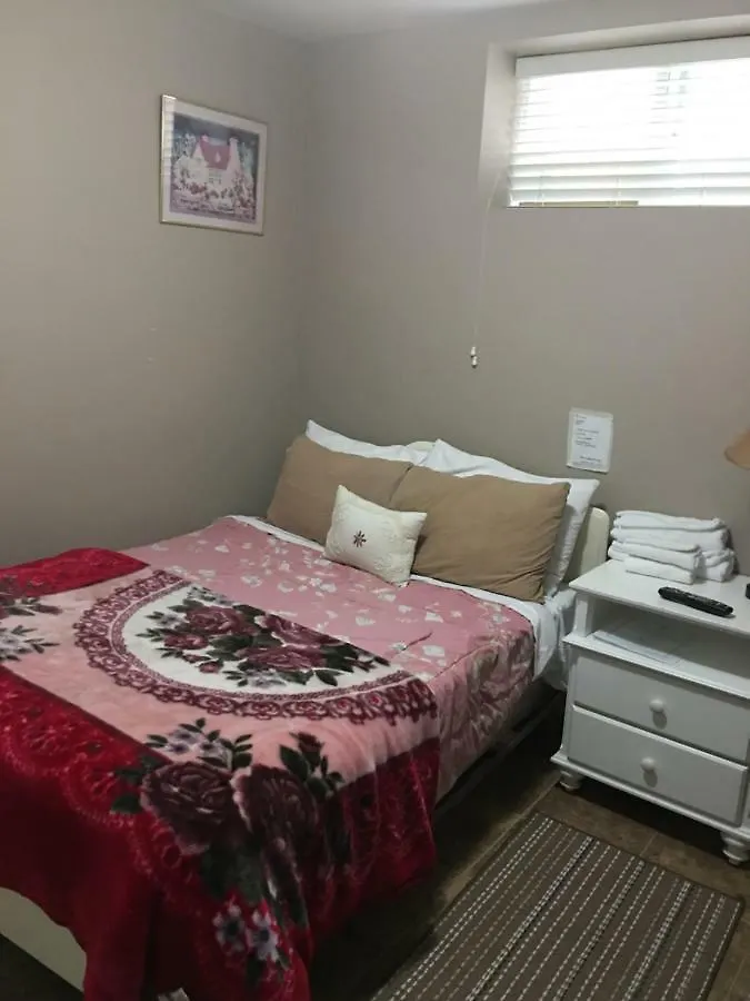 Bed & Breakfast White House Bed And Breakfast Vancouver