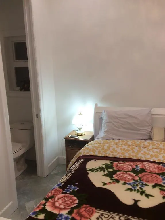 ** Bed & Breakfast White House Bed And Breakfast Vancouver Canada