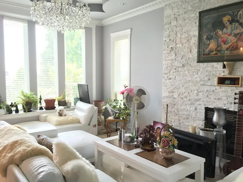 White House Bed And Breakfast Vancouver