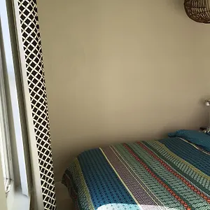 Le 253 Bed & Breakfast